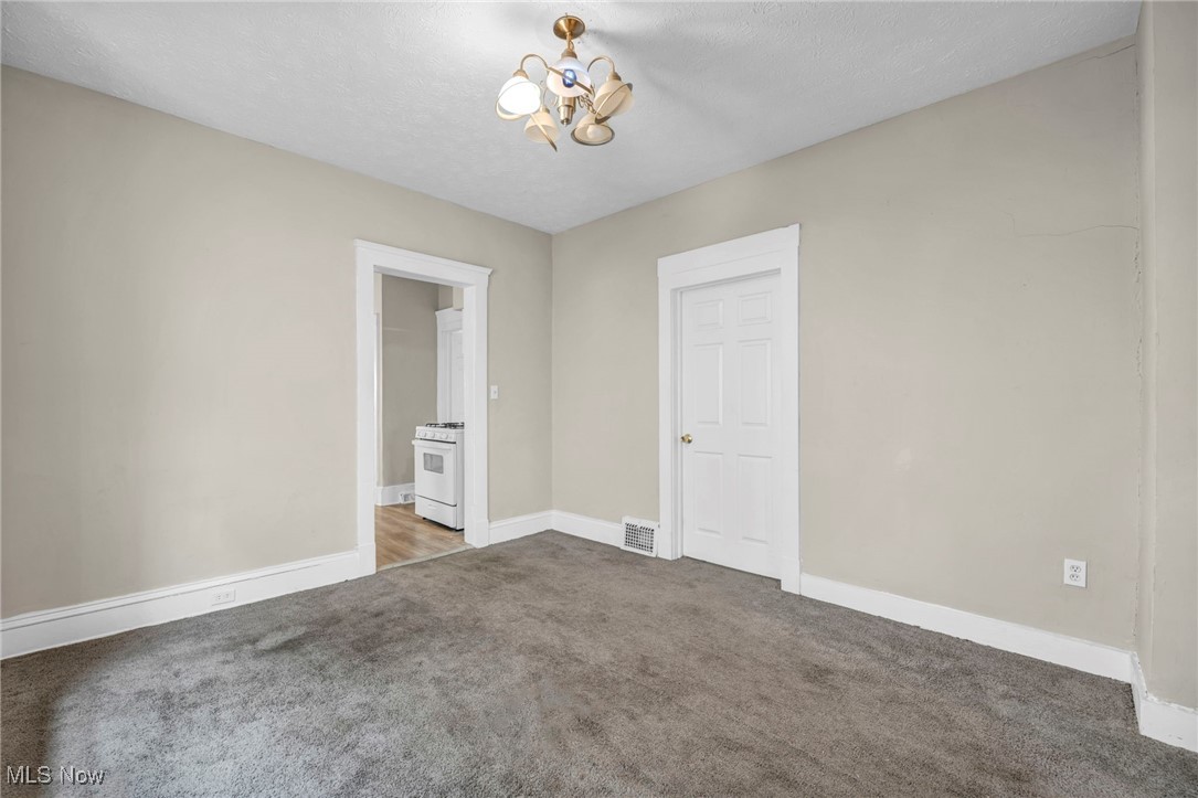 3598 W 50th Street