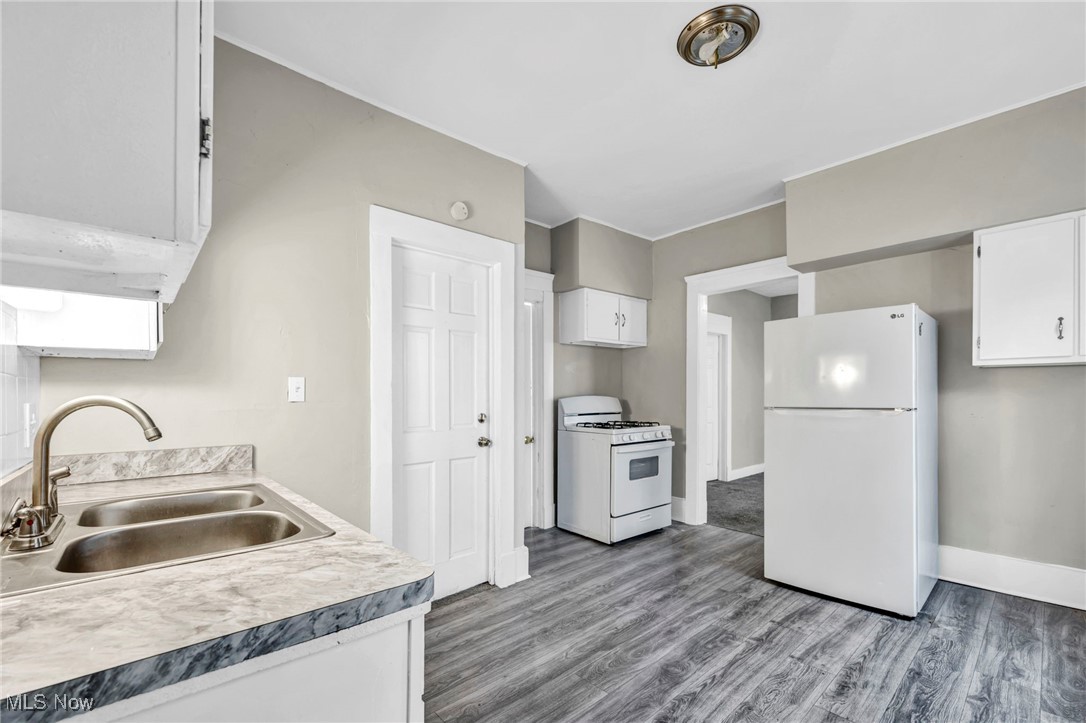 3598 W 50th Street