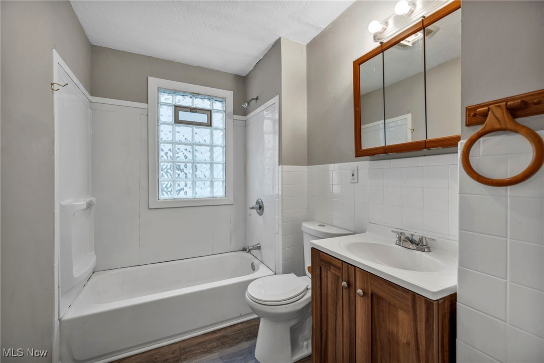 3598 W 50th Street