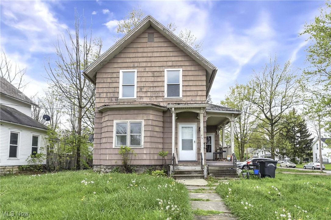 1103 Middle Avenue
