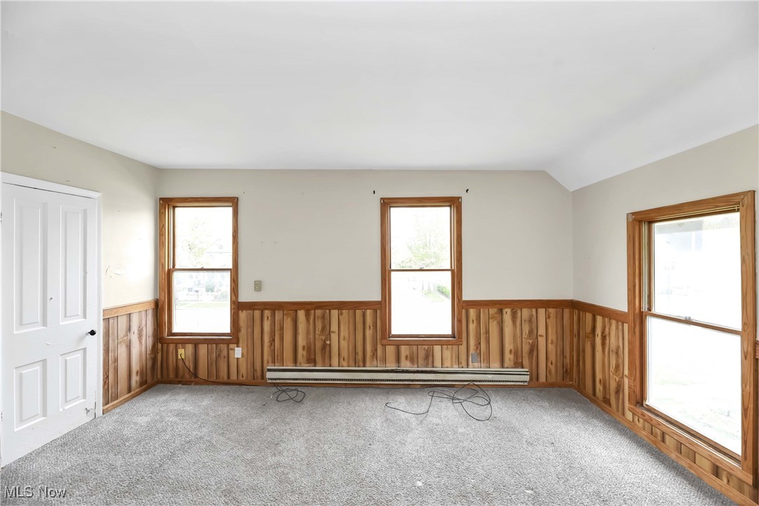 1103 Middle Avenue