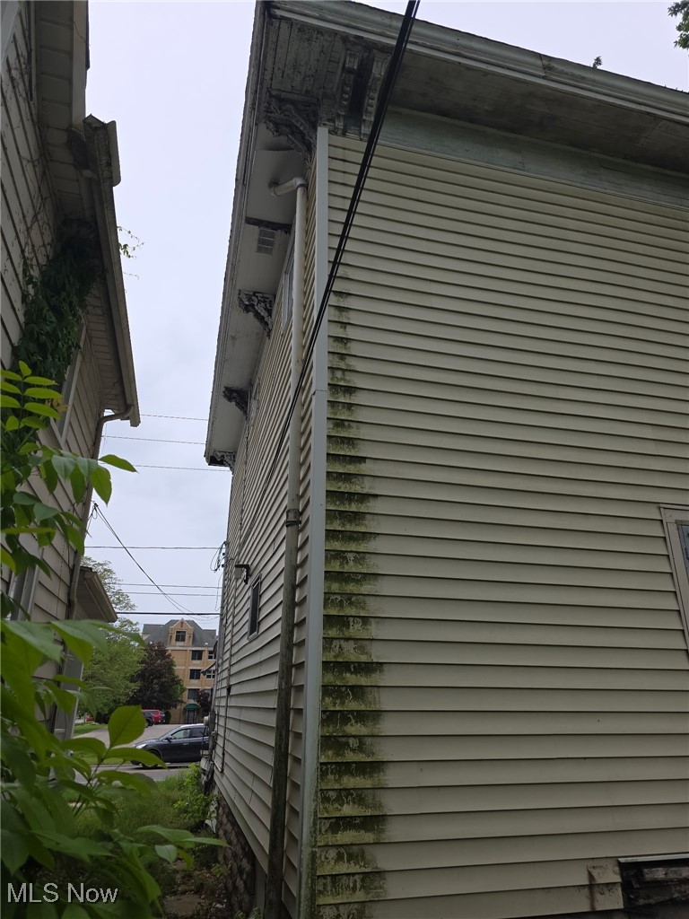804 West Avenue