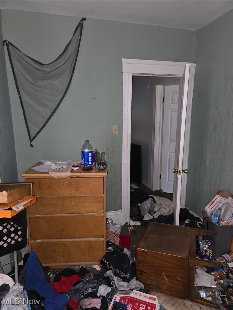 121 Parkview Court