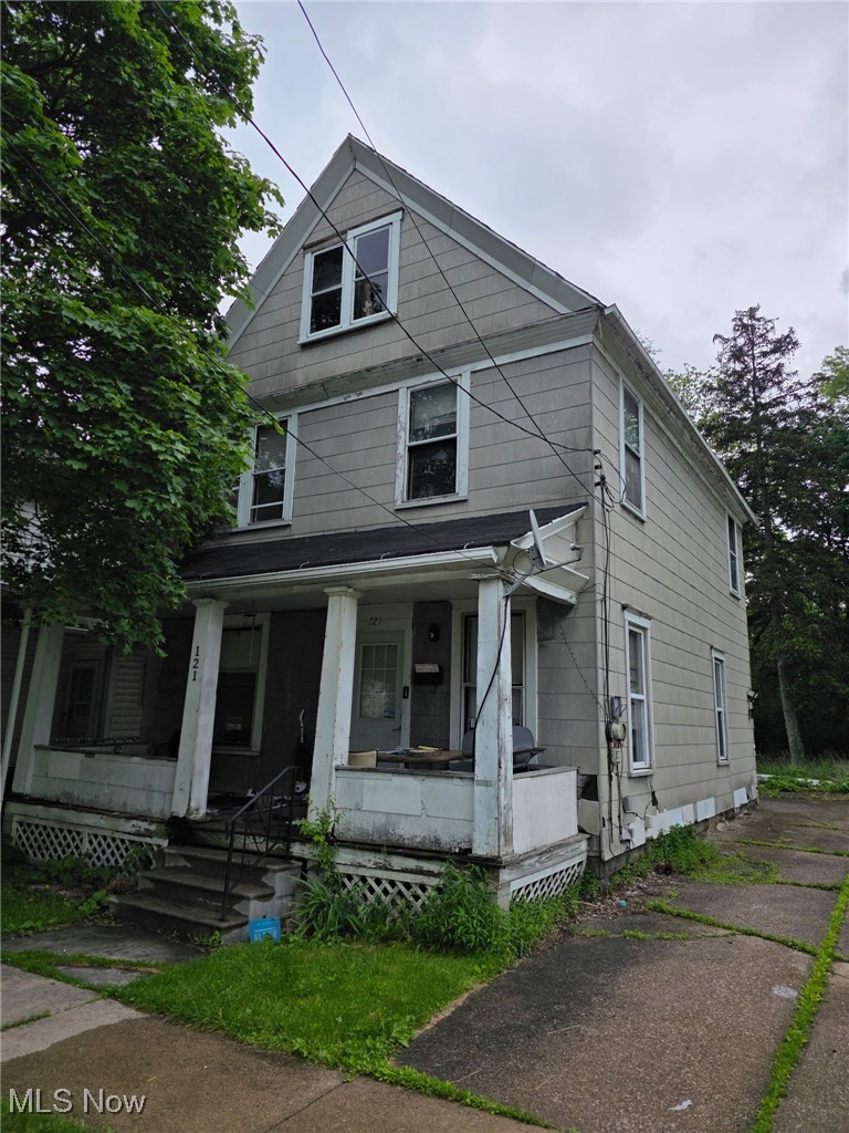 121 Parkview Court