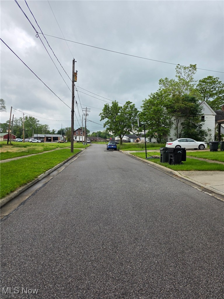 121 Parkview Court