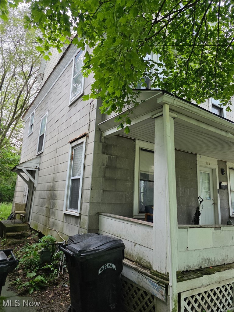 121 Parkview Court
