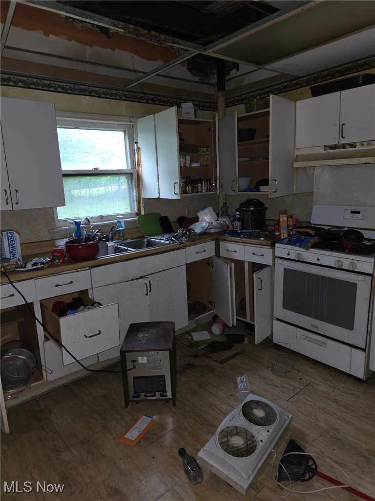 121 Parkview Court