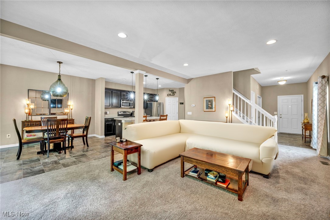713 Westpointe Drive