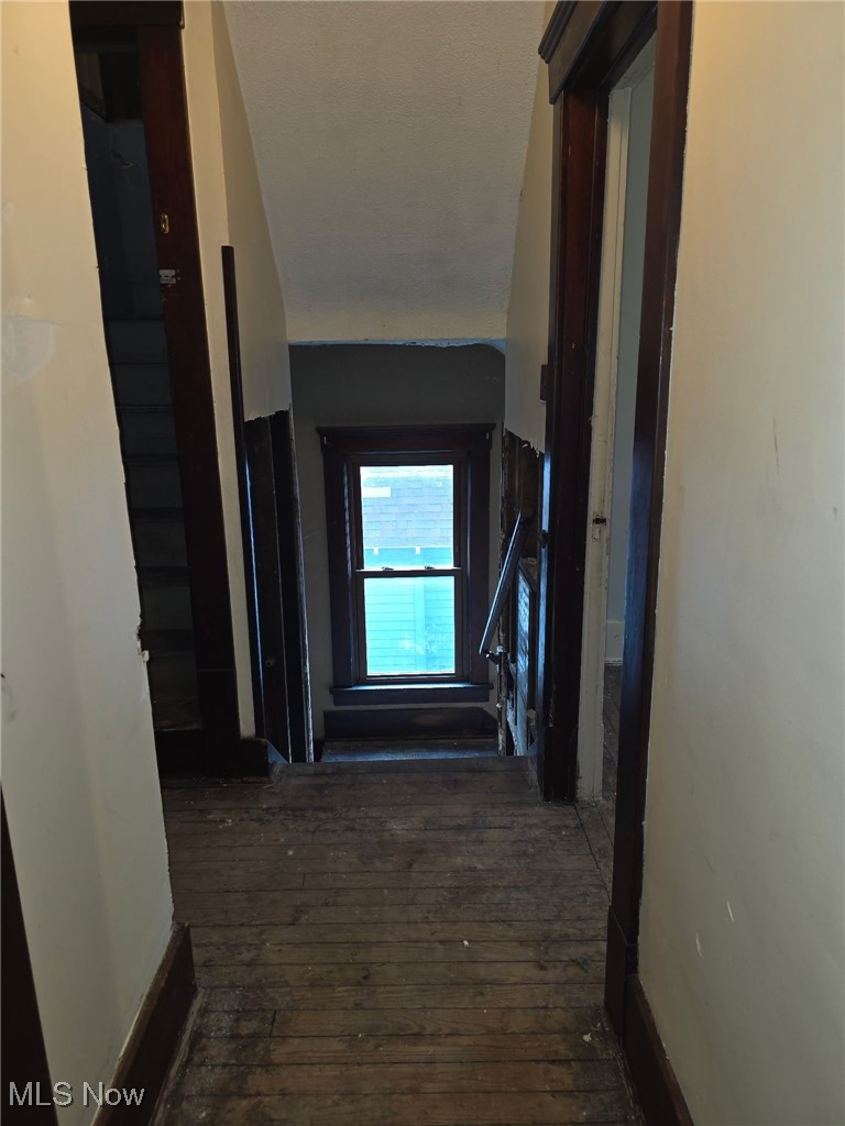 1119 W 11th Street