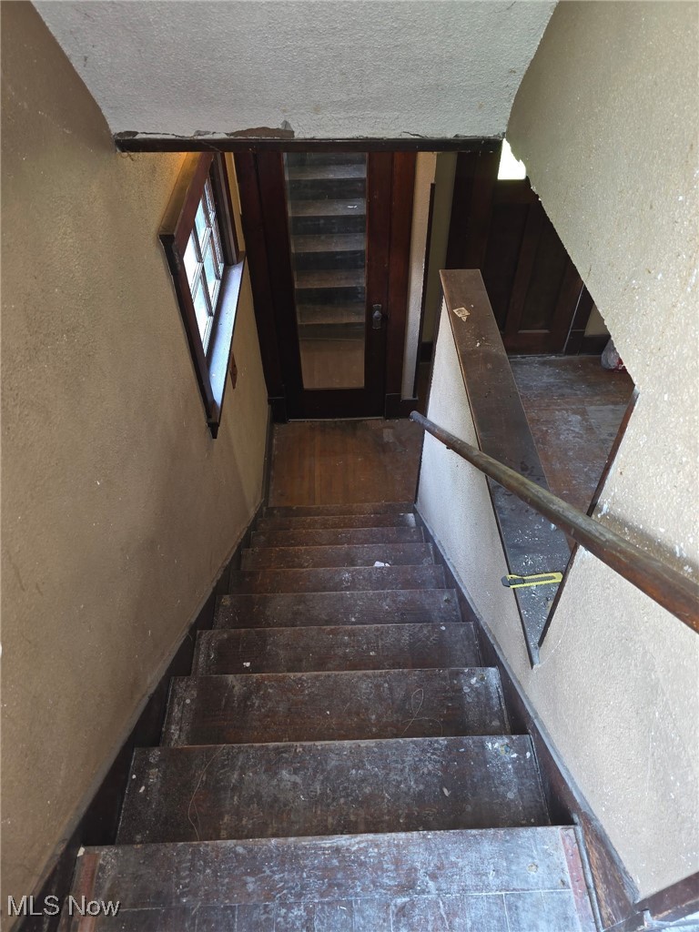 1119 W 11th Street