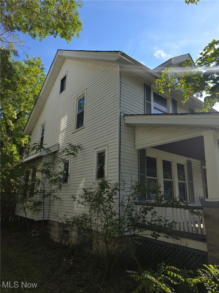 1119 W 11th Street