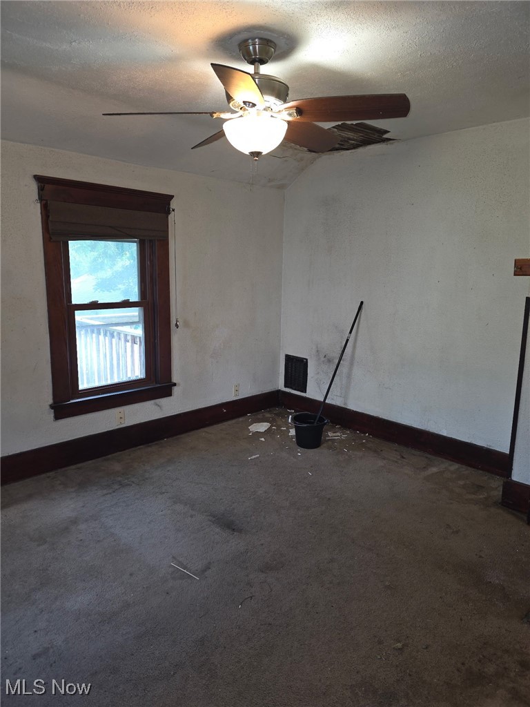 1119 W 11th Street