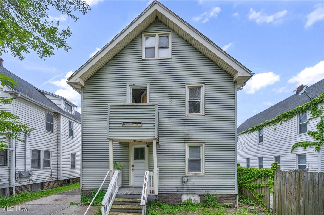 423 E 152nd Street