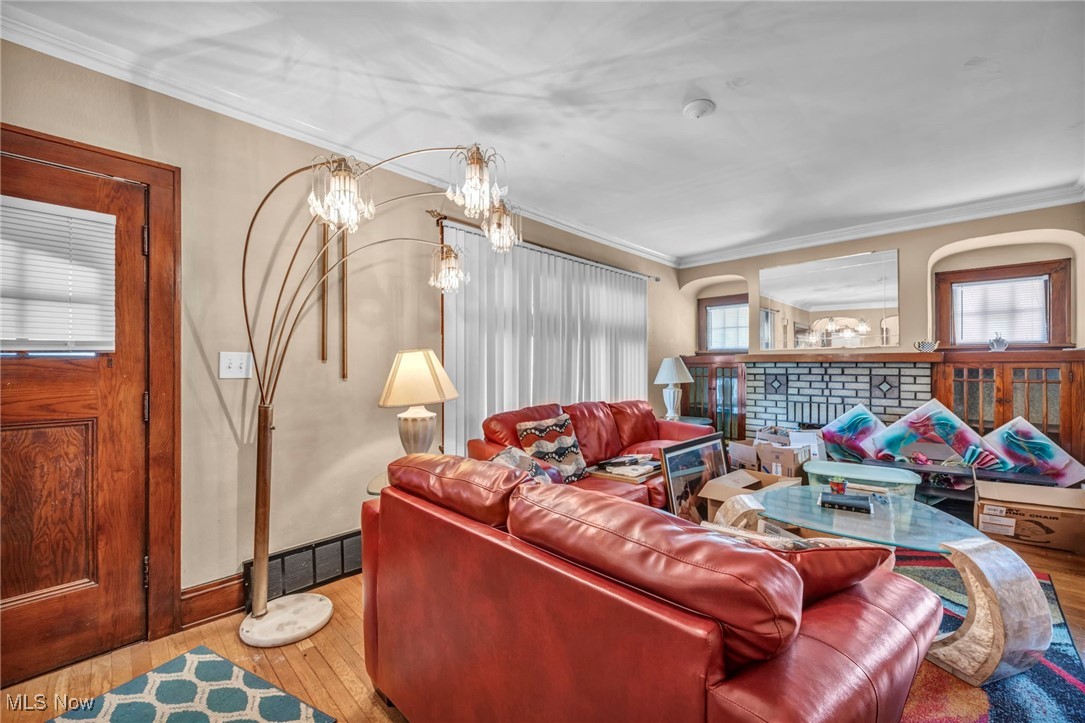 3707 W 140th Street