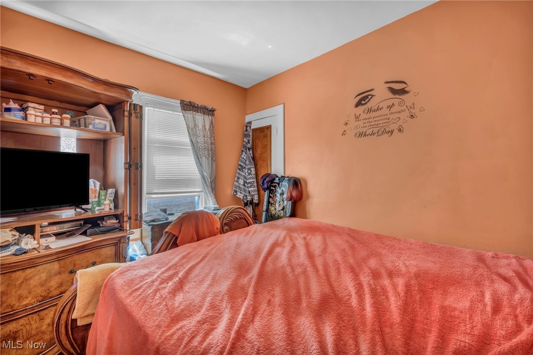 3707 W 140th Street