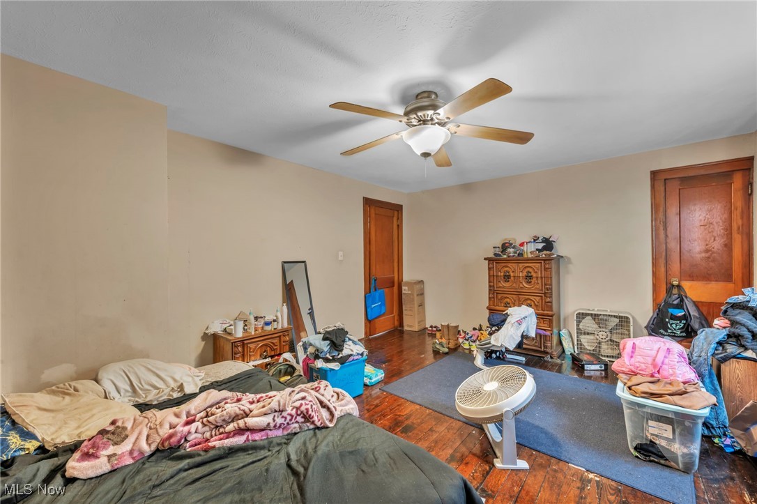 3707 W 140th Street