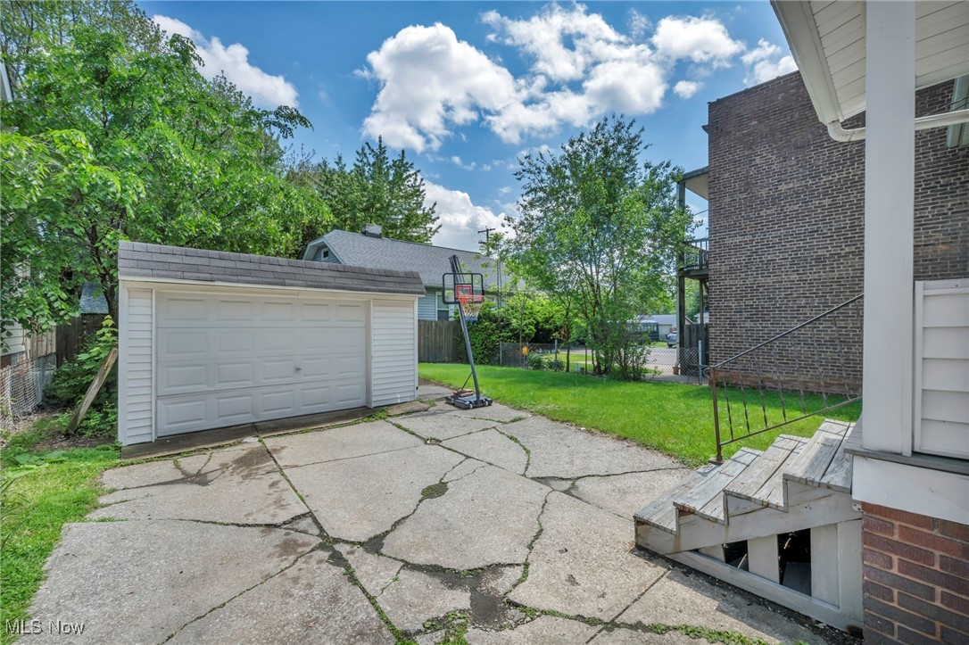 3707 W 140th Street