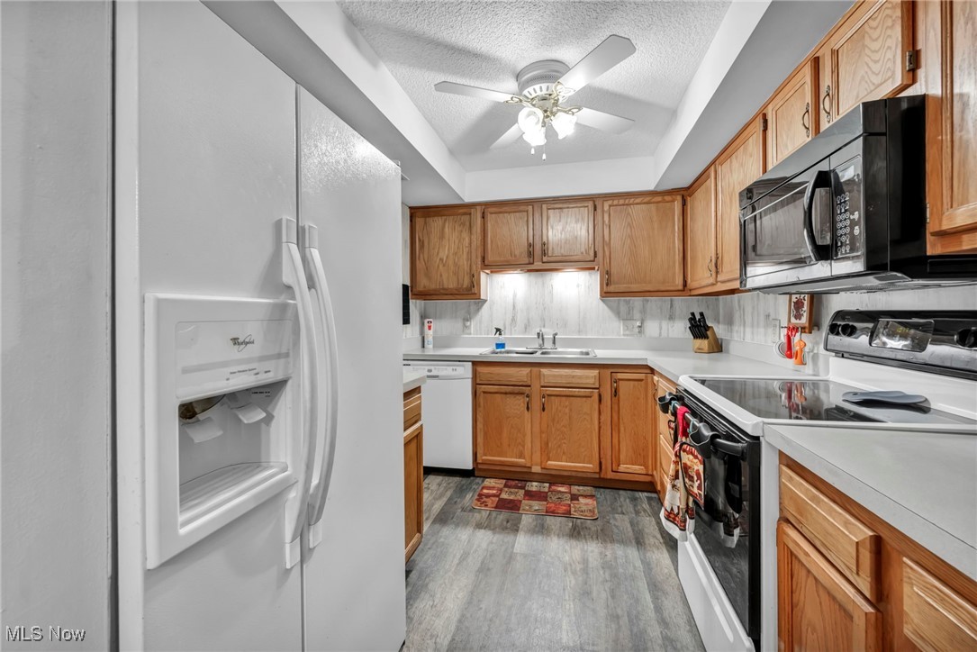 6225 Hidden Creek Creek 223