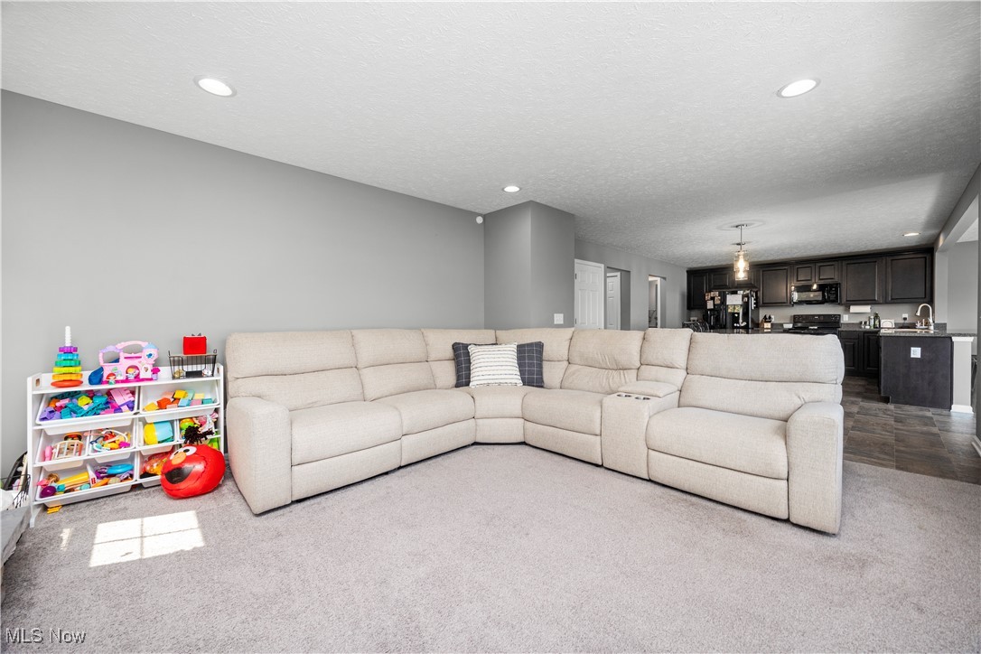3942 Abigail Drive