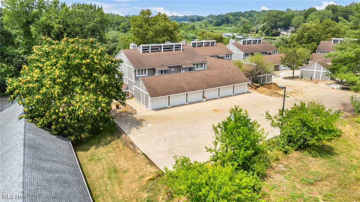 255 Portage Lakes Drive E