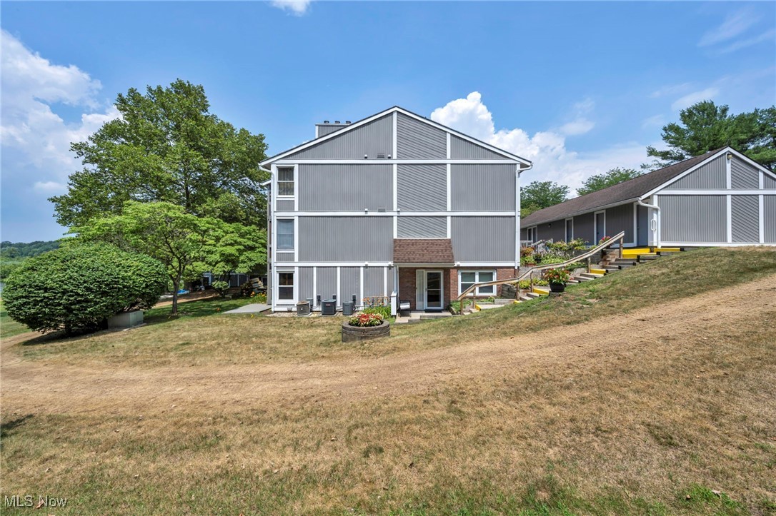255 Portage Lakes Drive E