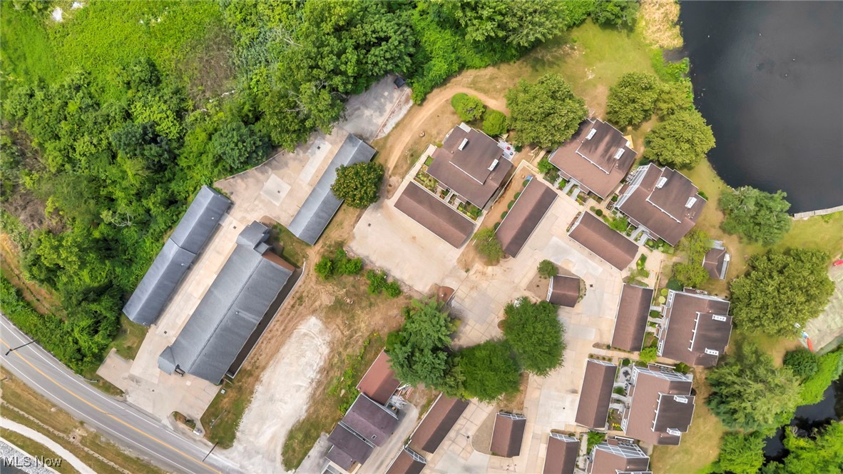 255 Portage Lakes Drive E
