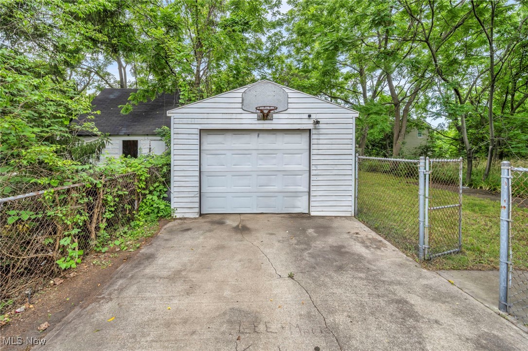 3566 Sykora Road