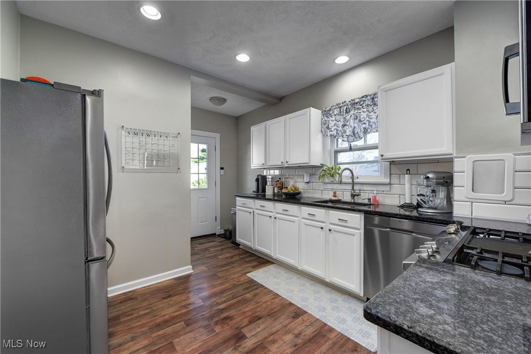 1580 Waterbury Road