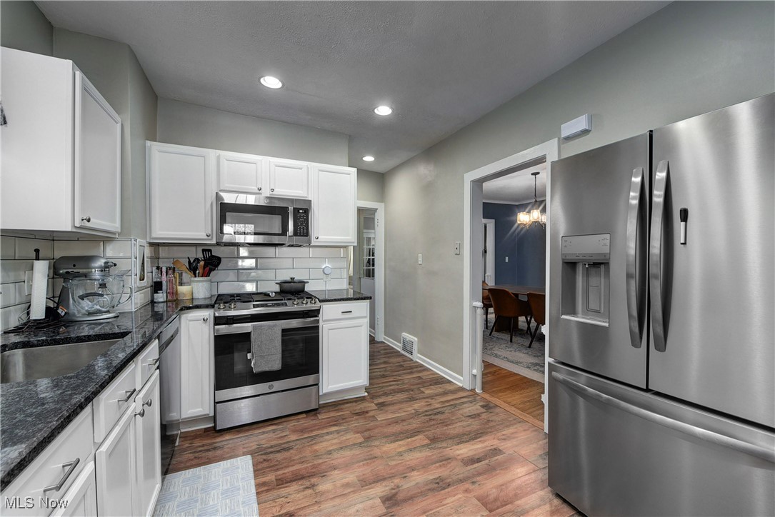 1580 Waterbury Road