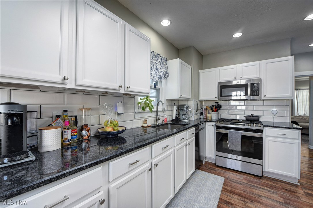 1580 Waterbury Road
