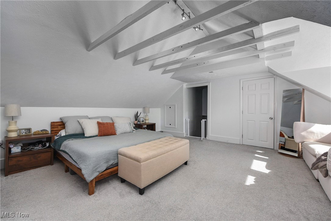 1580 Waterbury Road