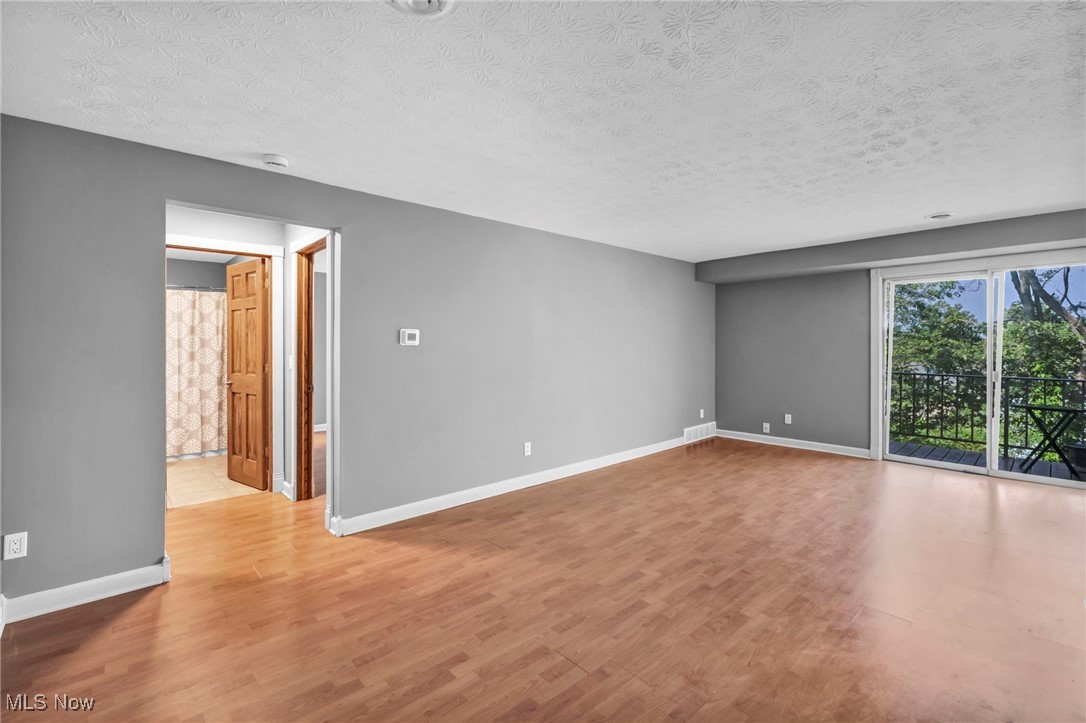 4385 Inner Circle C-20