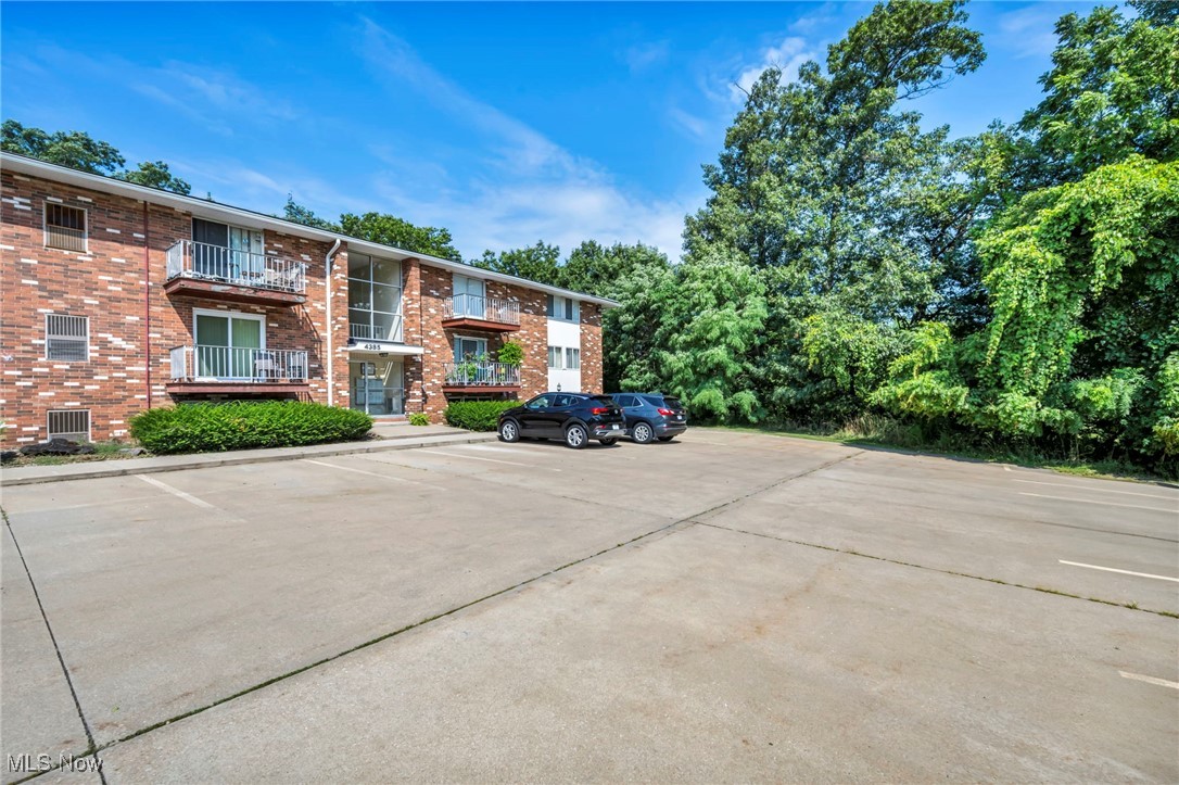 4385 Inner Circle C-20