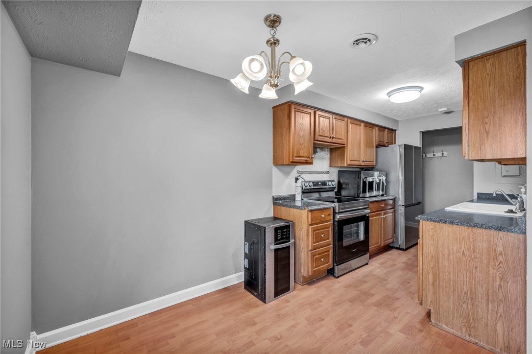 4385 Inner Circle C-20