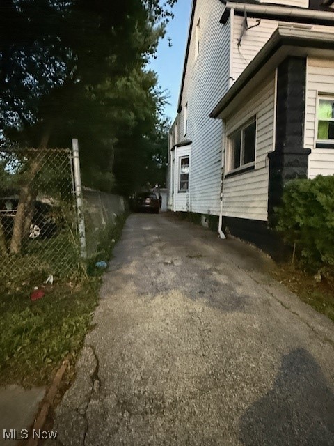 3165 W 97th Street