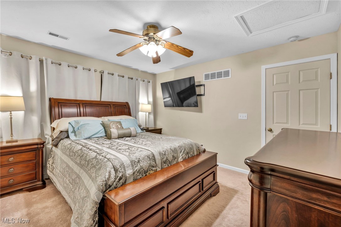 38484 Misty Meadow Trail