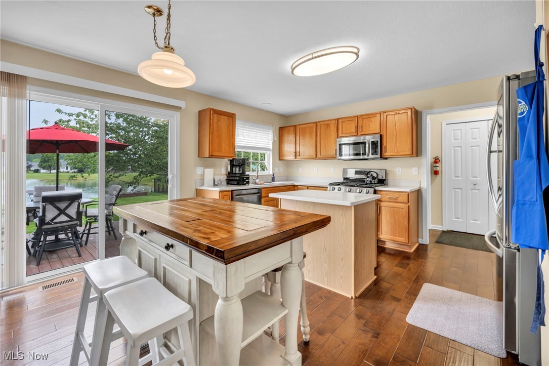 38484 Misty Meadow Trail