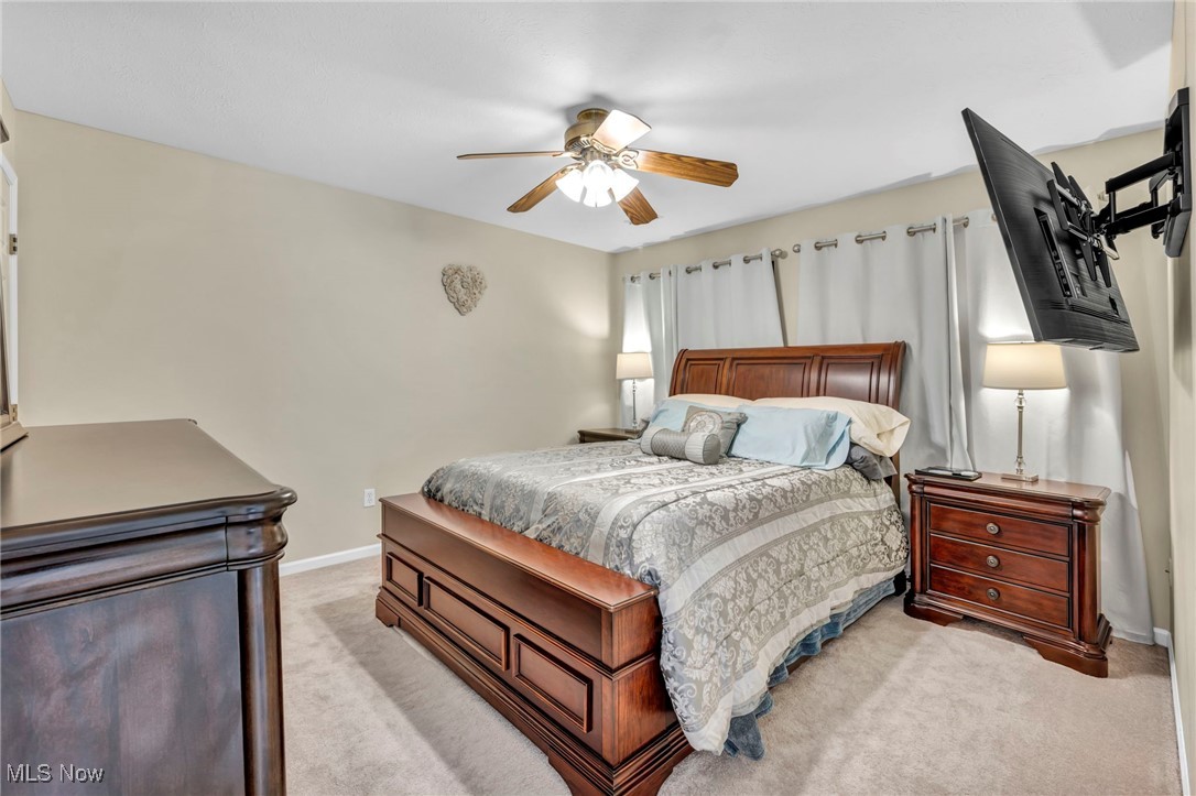 38484 Misty Meadow Trail