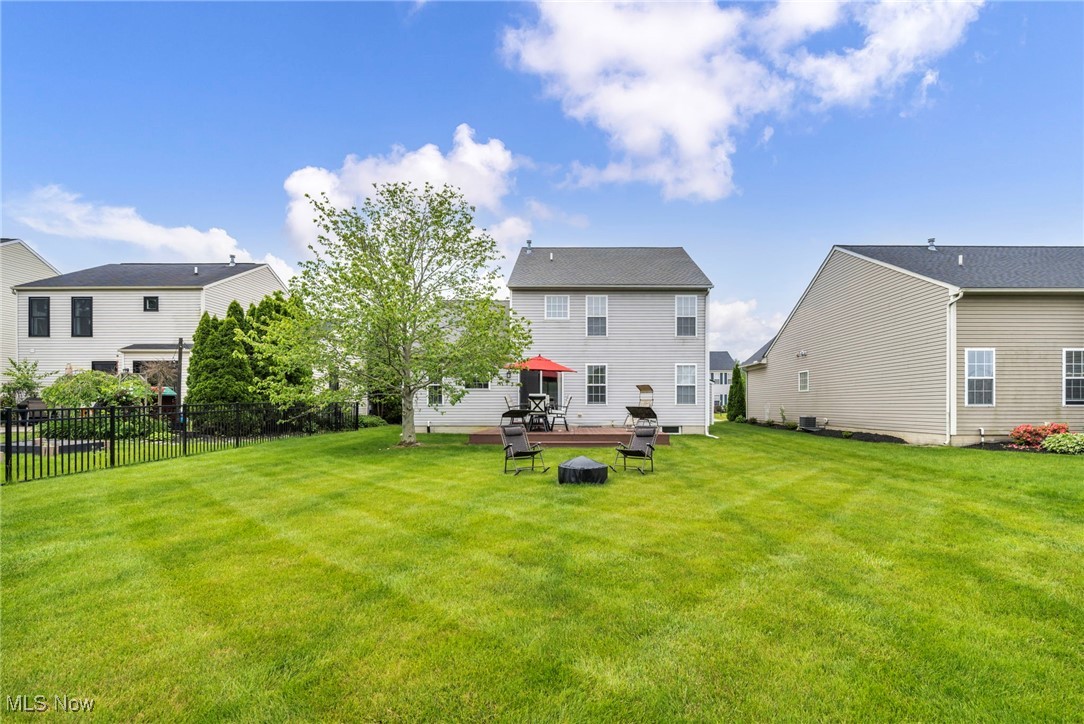 38484 Misty Meadow Trail