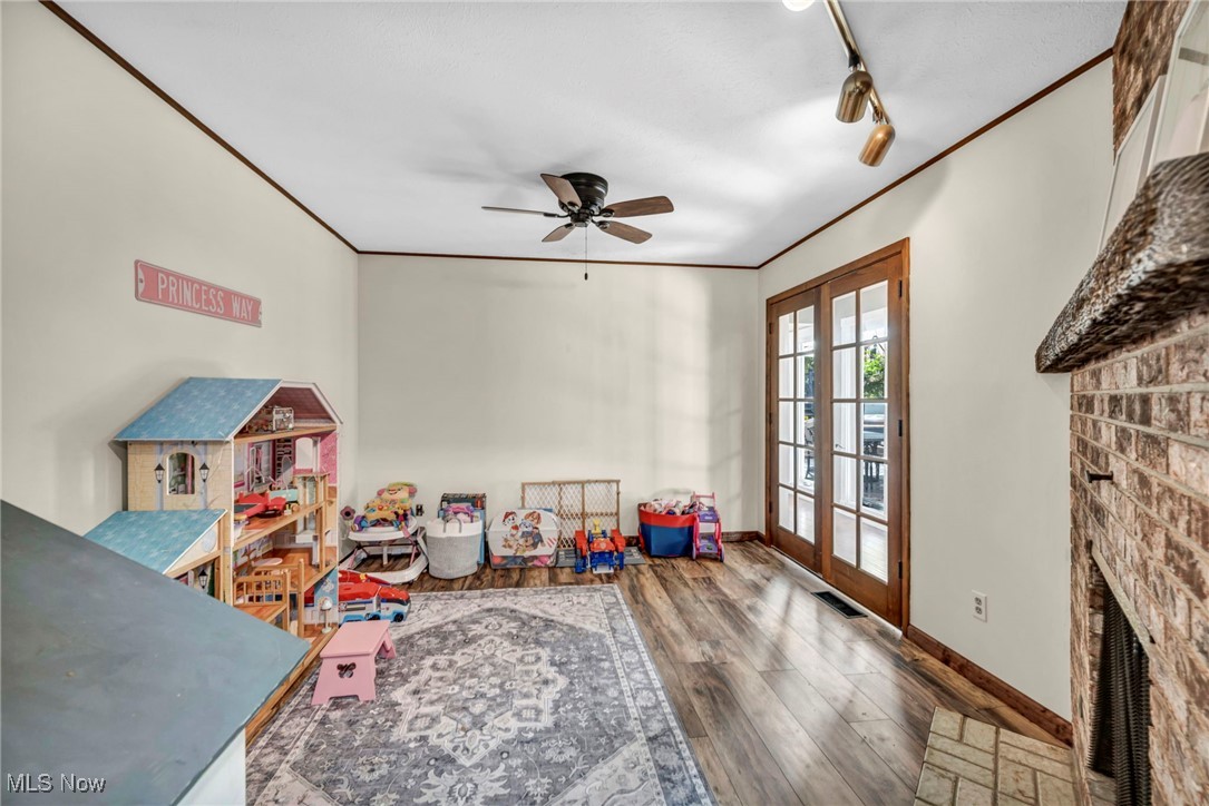 5659 Creekside Lane