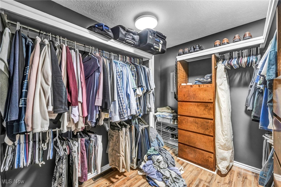 5659 Creekside Lane