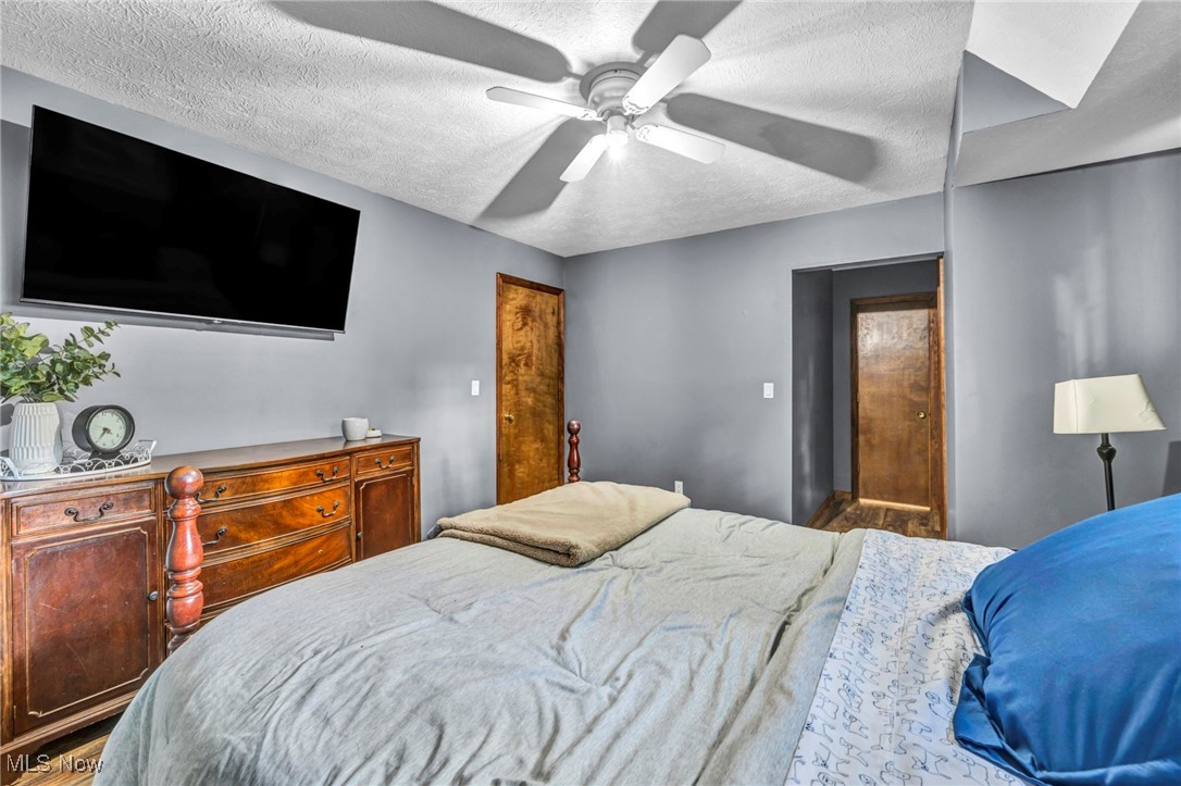 5659 Creekside Lane