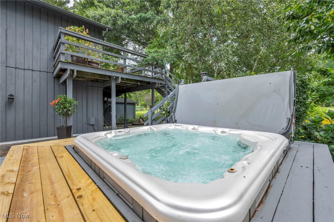 5659 Creekside Lane