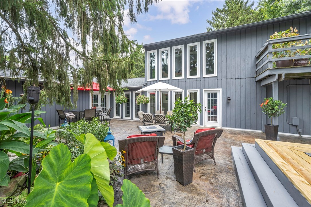5659 Creekside Lane
