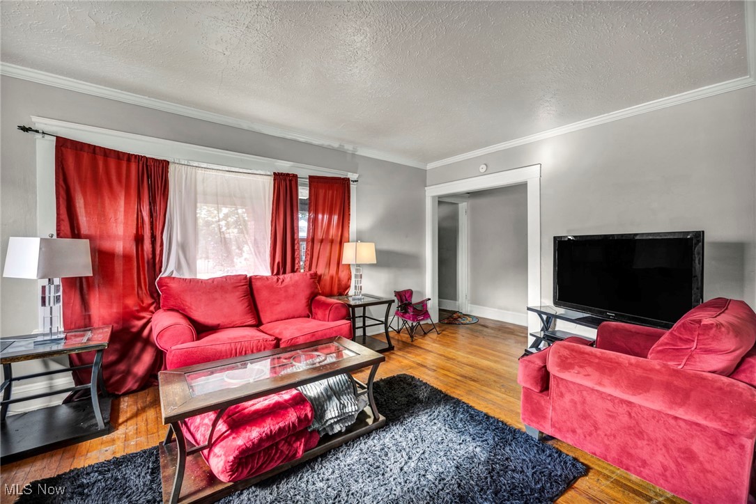 18715 Mohawk Avenue