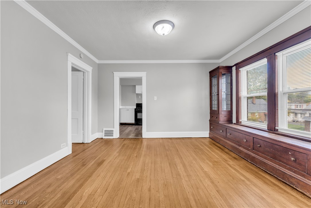 18715 Mohawk Avenue