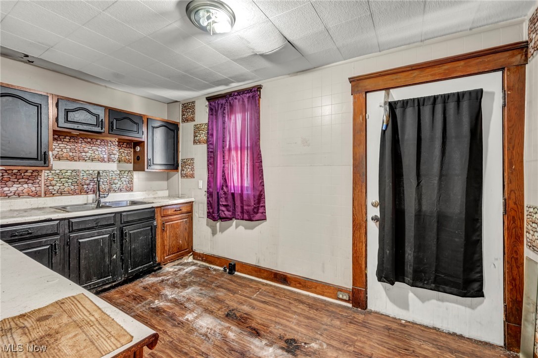 2062 W 87th Street