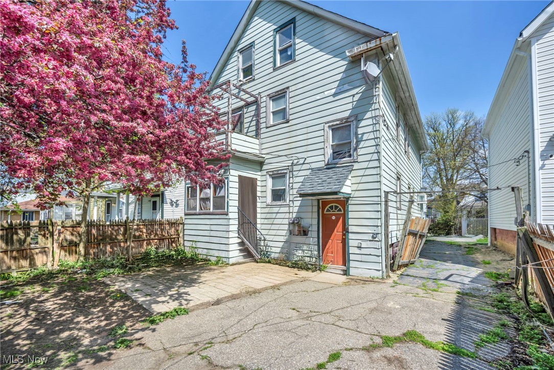 1316 W 91st Street