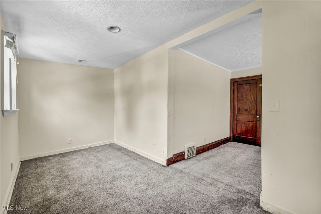 80 E Ido Avenue