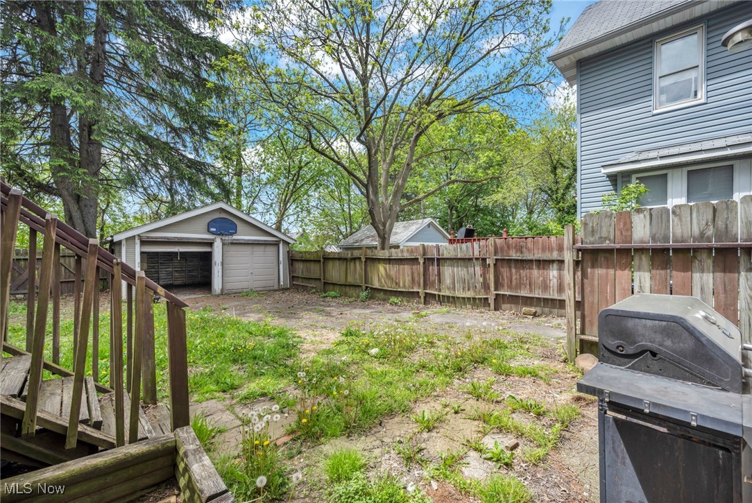 80 E Ido Avenue